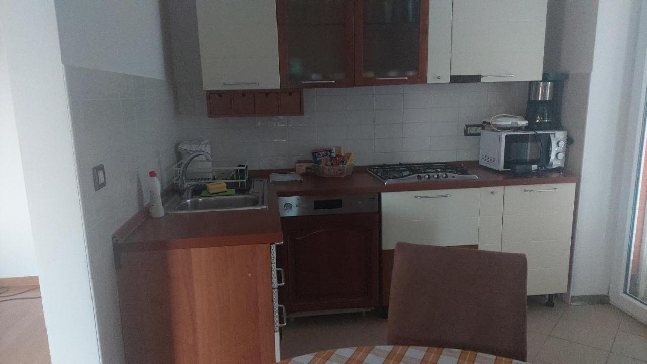 Apartments in Villa Azra Fiume Esterno foto