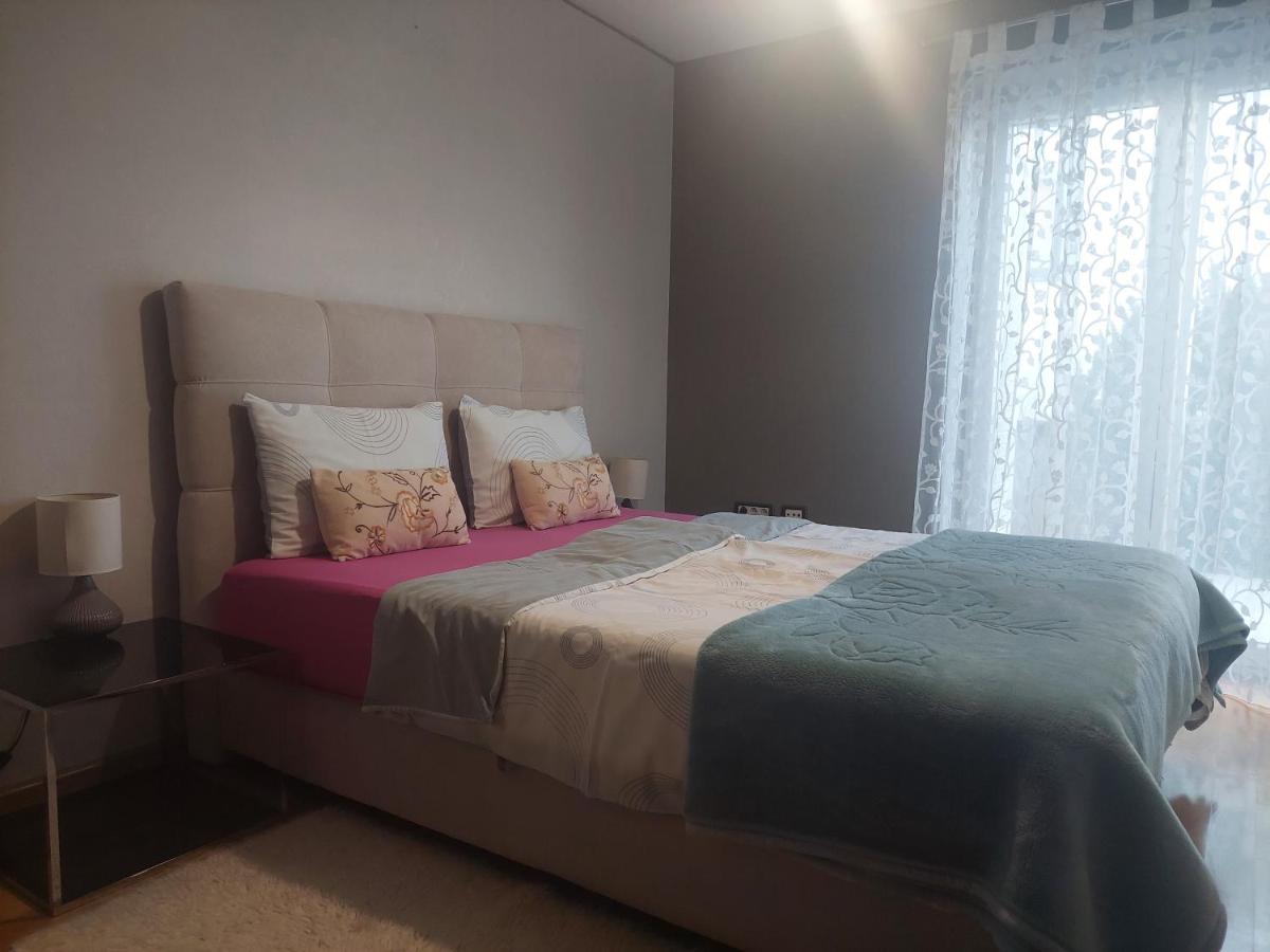 Apartments in Villa Azra Fiume Esterno foto