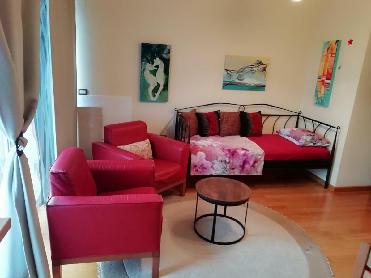 Apartments in Villa Azra Fiume Esterno foto